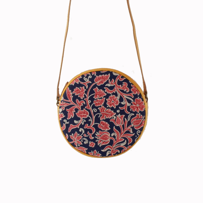 Dilians Blaudruck runde handbedruckte Umhängetasche "Paula" F0201