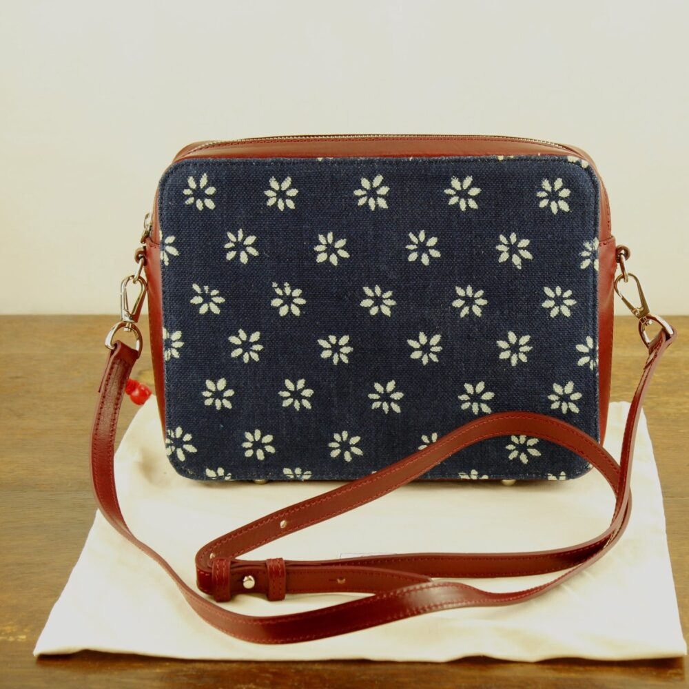 Dilians große viereckige Schultertasche Lilly2 P3505 – Bild 3