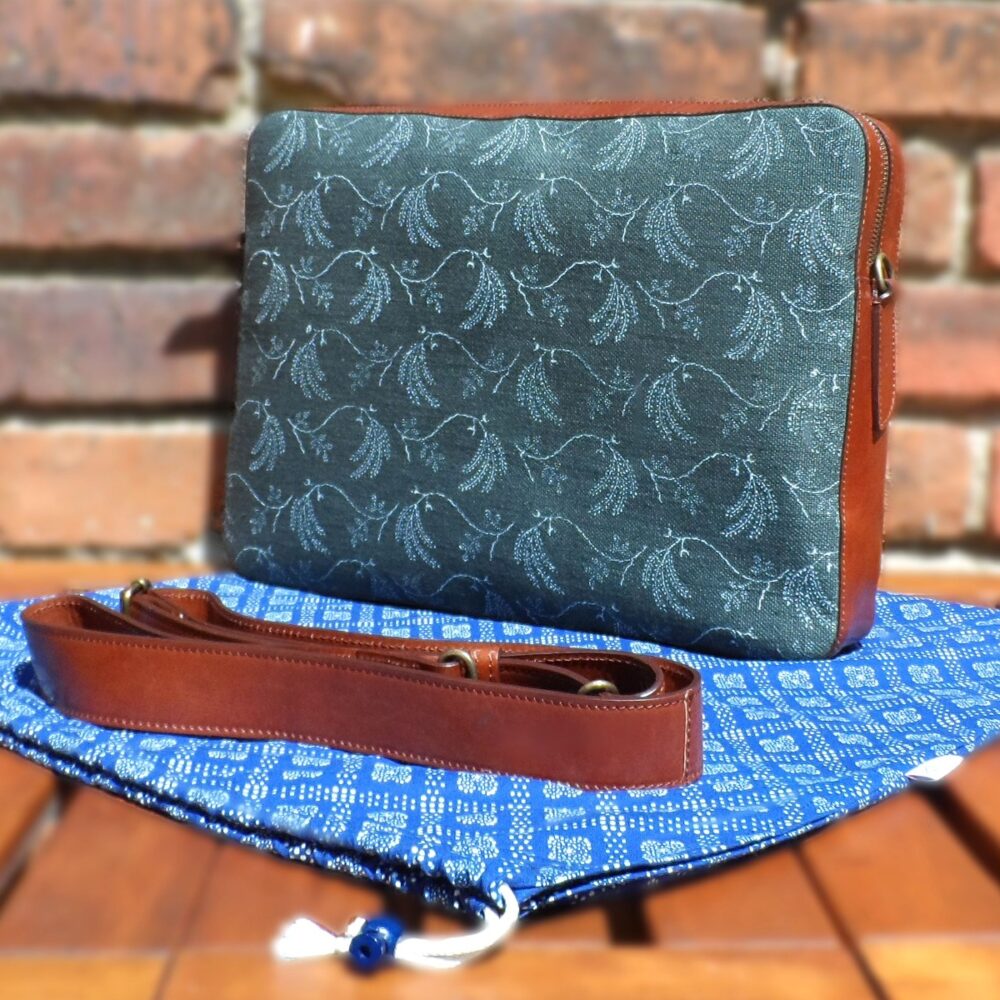 Dilians "Markus" Laptop Schultertasche K030301