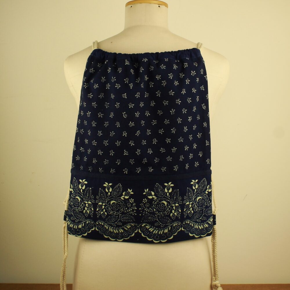 Dilians Pulsnitz Blaudruck Turnbeutel mit Bordüre P2401